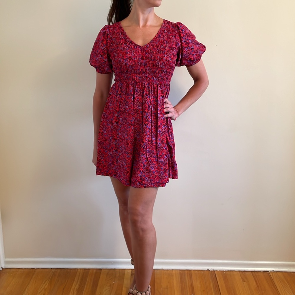 GAP Babydoll Style Puff Sleeve Dress
